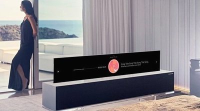 LG Signature OLED TV R: la televisión con pantalla enrollable que lo cambia todo