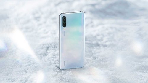 El moderno diseño del Xiaomi CC9, uno de sus grandes aspectos positivos.